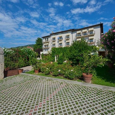 Hotel Belvedere Торри-дель-Бенако Экстерьер фото
